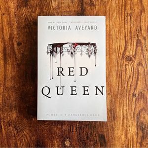 Red Queen Book - White Cover
